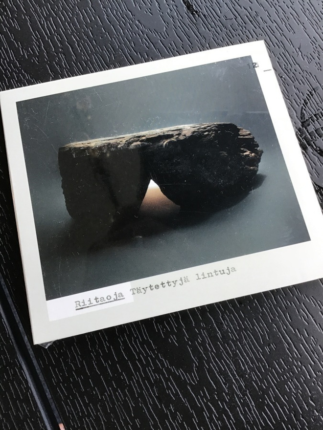 Riitaoja - täytettyjä lintuja CD