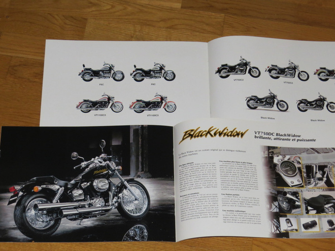 2000 Honda Customs esite KUIN UUSI -  moottoripyörä