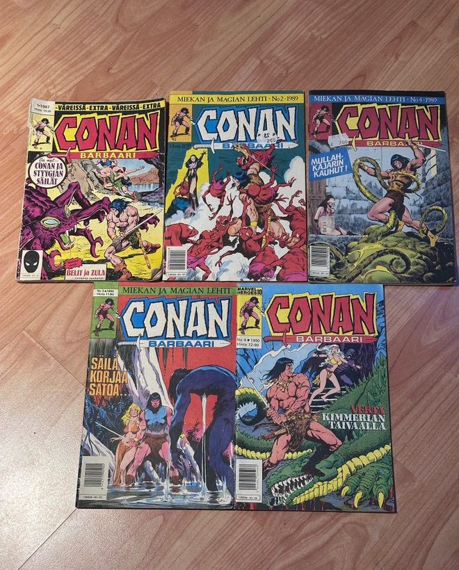 5 kappaletta Conan Barbaari lehtiä