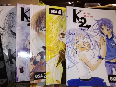 K2 KILL ME KISS ME OSA 1-5 ( SIS POSTIKULU)