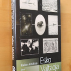 Esko Valtaoja : Kaiken käsikirja ( 7.p. 2015 ) - pikkukuva 1