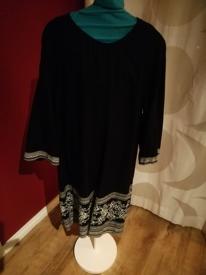 Indiska musta tunika / mekko  M - uudenveroinen!