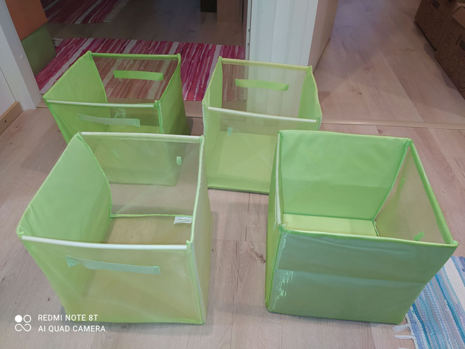 Parhaat päivänsä nähneet laatikot kokoa 30x30x30cm 2e kpl