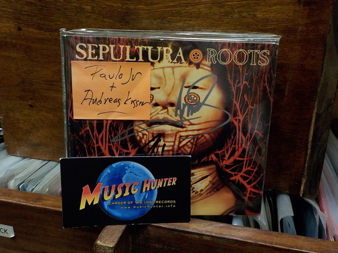 SEPULTURA - ROOTS CD PAULO + KISSER NIMMAREILLA