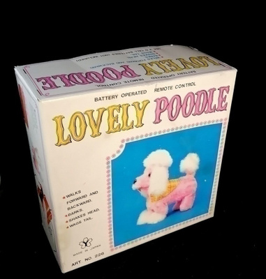 Vanha Lovely Poodle leikkikoira 1960 luvulta alkuperäisessä