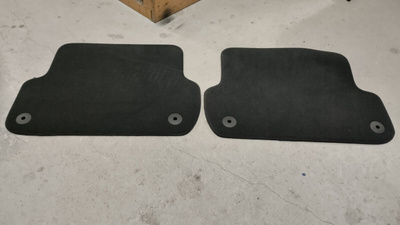 Audi A4 B6 tekstiilimatot taakse