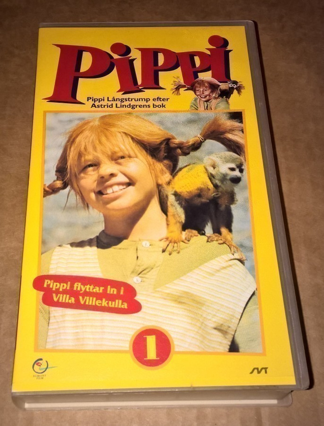 PIPPI LÅNGSTRUMP  PIPPI FLYTTAR IN I VILLEKULLA  VHS  1969