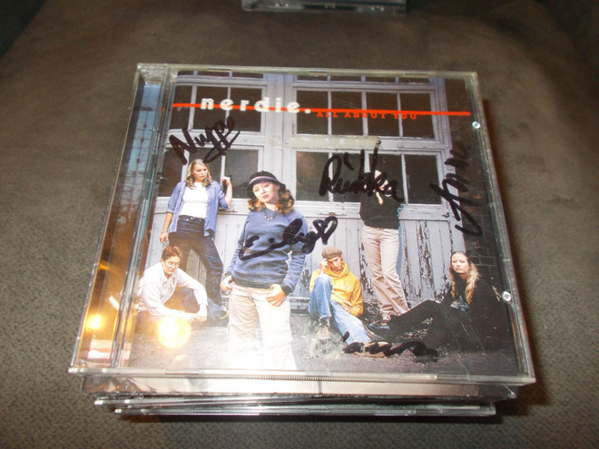 CD NERDIE ** ALL ABOUT YOU **