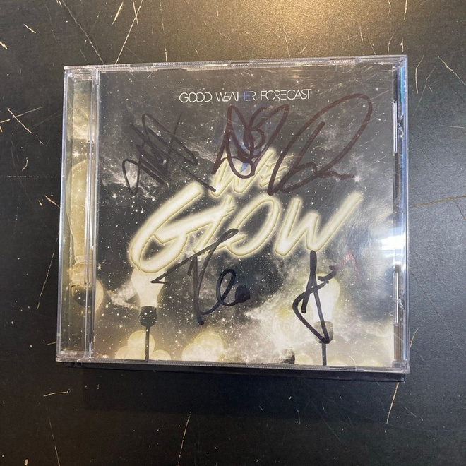 Good Weather Forecast - We Glow (nimikirjoituksilla) CD