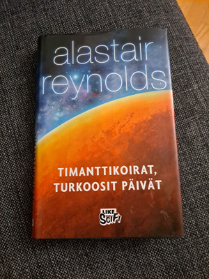 Alastair reynolds timanttikoirat