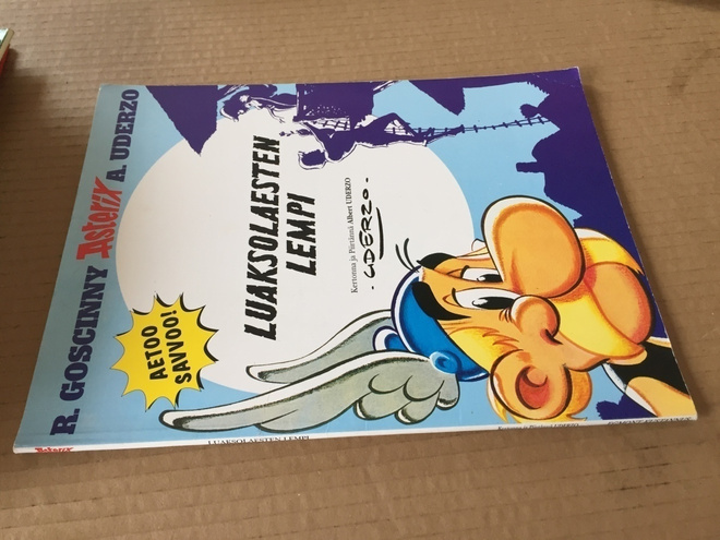 ASTERIX LUAKSOLAESTEN LEMPI AETOO SAVVOO HYVÄ