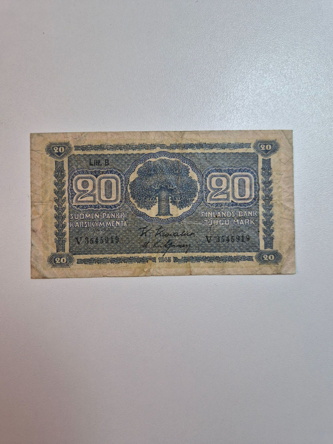 Suomi	1945	 20 markkaa 2kpl  (14379/14381)