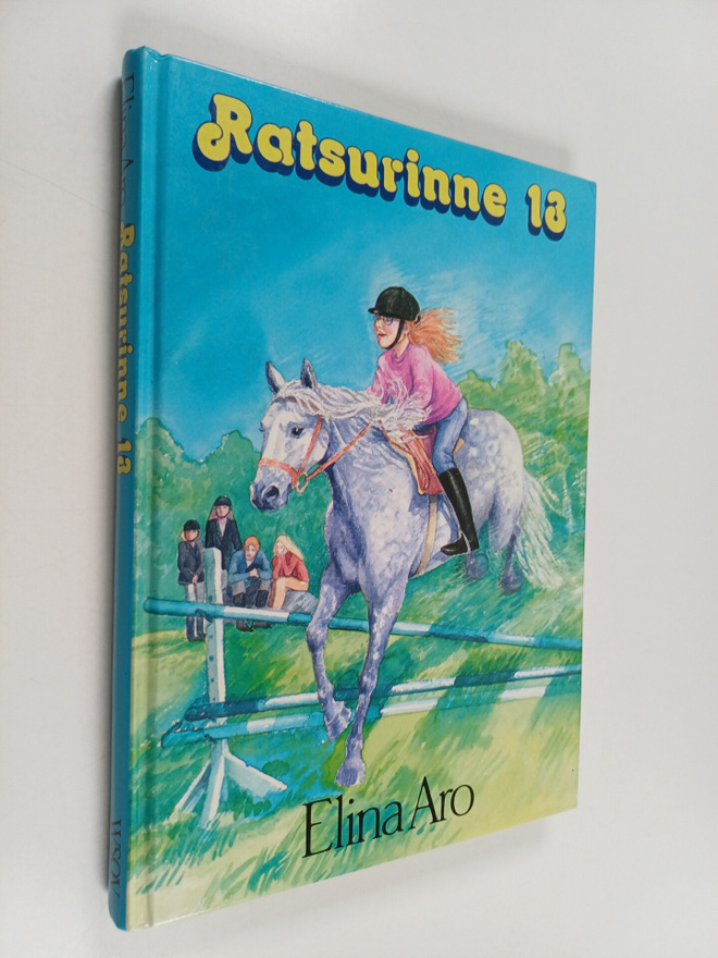 Elina Aro : Ratsurinne 13