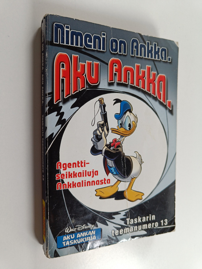 Walt Disney : Nimeni on Ankka, Aku Ankka