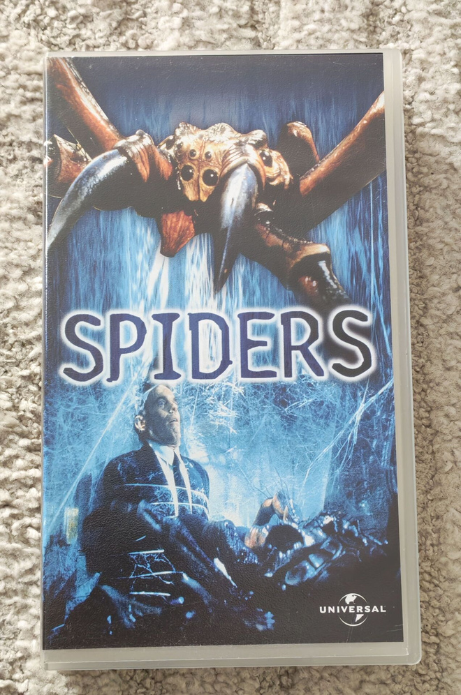 Spiders (2000) VHS