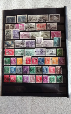 Suomi postimerkkejä 1930-1950 luvuilta 55 kpl.