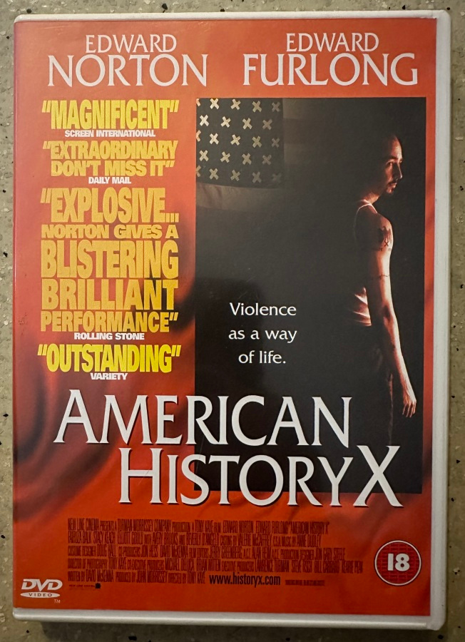 [DVD] AMERICAN HISTORY X