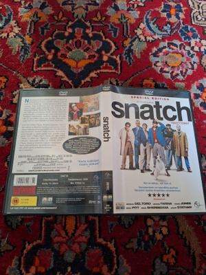 Snatch-Hävyttömät EGMONT