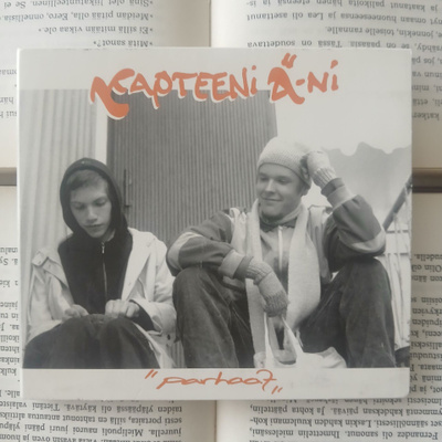 Kapteeni Ä-ni - Parhaat (CD)