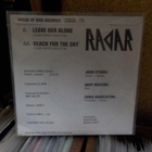 RADAR - LEAVE HER ALONE / REACH FOR THE SKY EX/EX+ 7" - pikkukuva 2