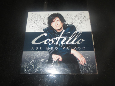 Costello aurinko valvoo cds