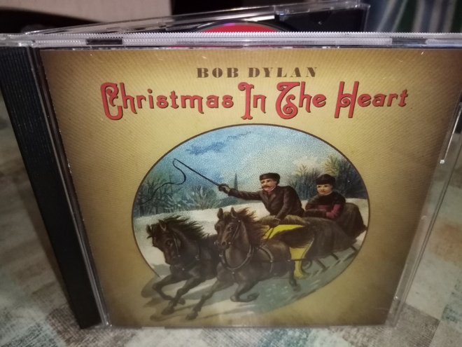 CD Bob Dylan :  Christmas in the Heart ( SIS POSTIKULU)