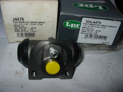 Fiat Brava Alfa 145 takajarrusylinterit käyttämättömät