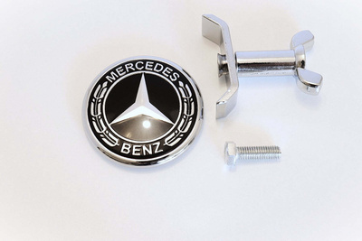 Mercedes-Benz lätkämerkki pystytähden tilalle, Täysmusta