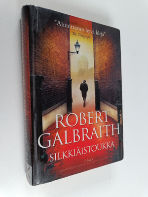 Robert Galbraith : Silkkiäistoukka