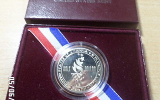 Uniter States Mint Half Dollar 1996   komeassa  rasiassa.