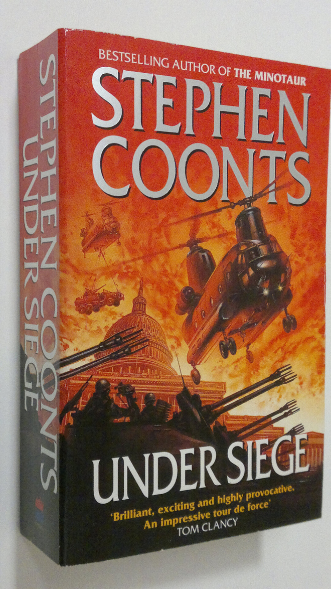 Stephen Coonts : Under siege
