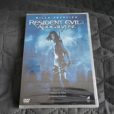 Resident Evil Apocalypse DVD **muoveissa**