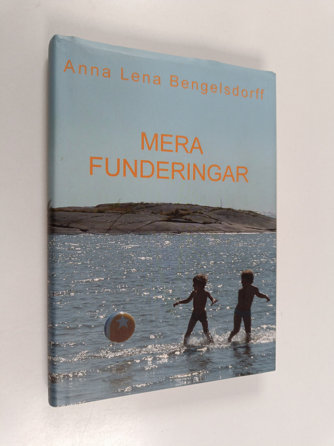 Anna Lena Bengelsdorff : Mera funderingar ; kåserier åren...