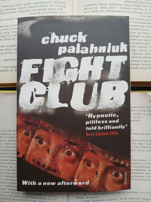 Chuck Palahniuk - Fight Club (softcover)