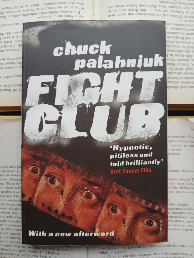 Chuck Palahniuk - Fight Club (softcover)