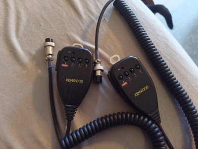 kenwood käsimikrofonit 2kpl