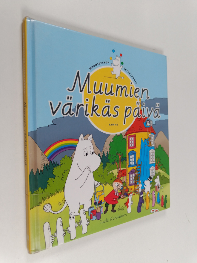 Tuula Korolainen : Muumien värikäs päivä