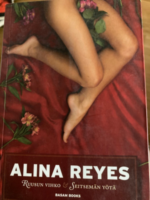 ALINA REYES: RUUSUN VIHKI JA SEITSEMÄN YÖTÄ