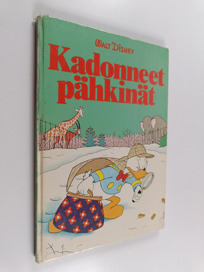 Kadonneet pähkinät : Disneyn satulukemisto