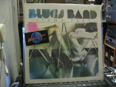 BLUES BAND - ITCHY FEET LP 1ST SCAN EX-/EX-