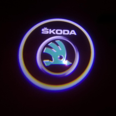 Skoda Octavia (1Z/A5/MK2) logolliset ovivalot — logo maaha