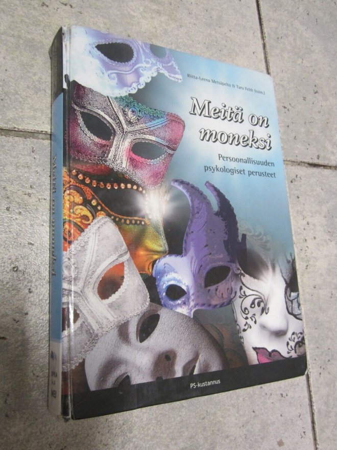 Metsäpelto ym.: Meitä on moneksi