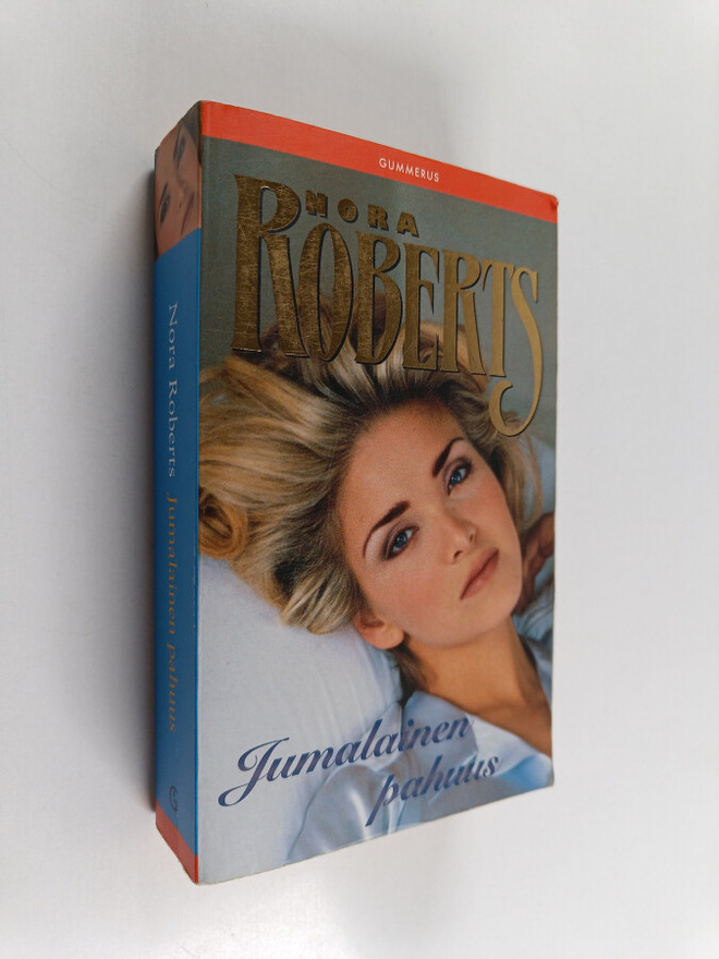 Nora Roberts : Jumalainen pahuus