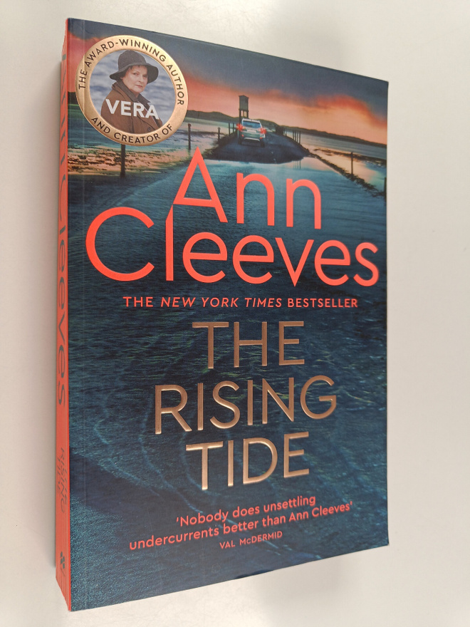 Ann Cleeves : The Rising Tide