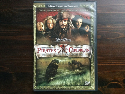 Pirates of the Caribbean - Maailma laidalla - DVD •