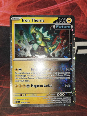 Pokémon Iron Thorns Cosmos holo