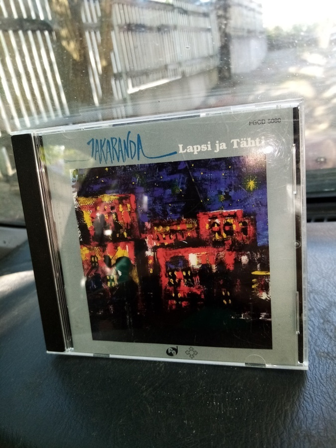 CD :  JAKARANDA : LAPSI JA TÄHTI ( SIS POSTIKULU  )