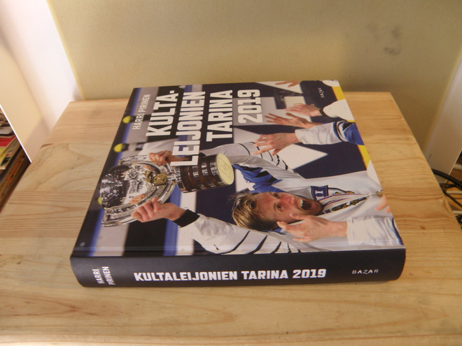 Harri Pirinen Kultaleijonien tarina 2019 (sidottu)