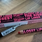 Glossy Lip Liner The Kissest Lip Liner / Huultenrajauskynä - pikkukuva 3