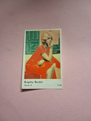 Brigitte Bardot. 114.